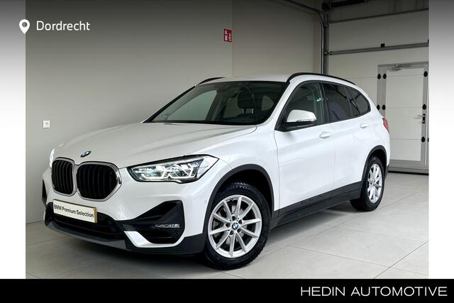 BMW X1 sDrive18i Automaat | Trekhaak | Stoelverwarming | PDC | Navi | 2 jaar BMW Garantie |