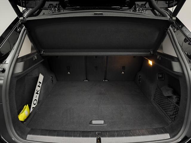 BMW X1 sDrive18i Executive Edition Camera | Panoramadak | Trekhaak