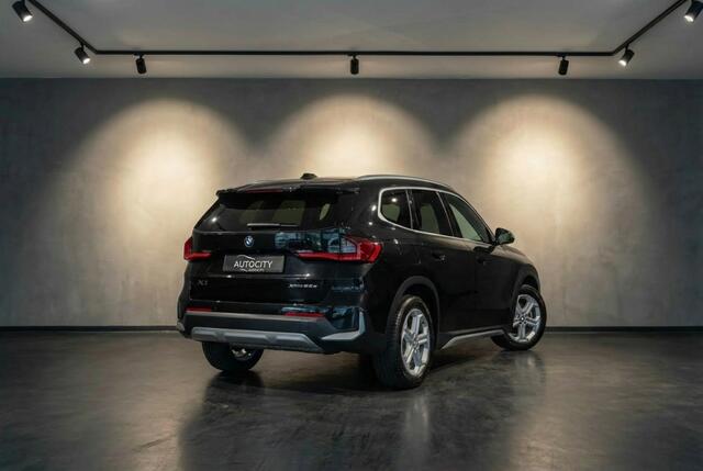 BMW X1 xDrive25e PHEV Facelift | Adaptive LED | Stoelverwarming | Comfo