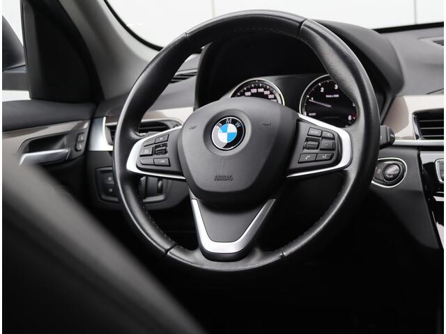 BMW X1 xDrive20d High Executive | Keyless | LED | Stoelverwarming