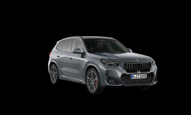 BMW X1 xDrive30e M Sport Pro, pano, tr.haak, H/K, 20", HUD, ACC, keyless, privacy