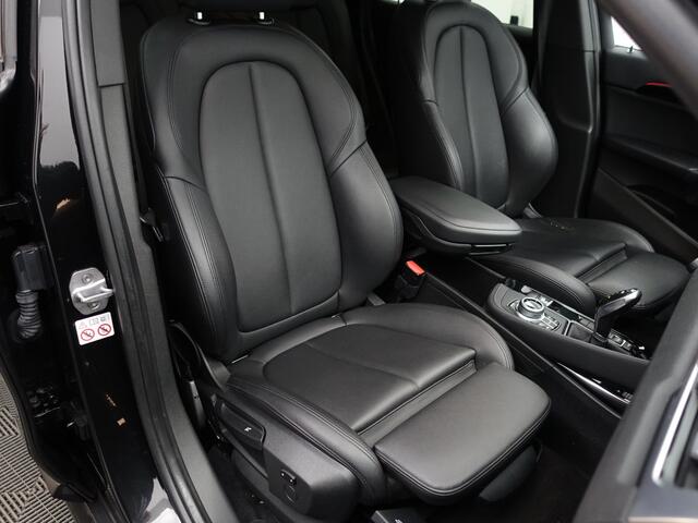BMW X1 sDrive18i M Sport Aut- Sport leder Interieur, Sfeerverlichting, Camera, Xenon Led, Stoelverwarming