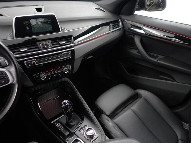 BMW X1 sDrive18i M Sport Aut- Sport leder Interieur, Sfeerverlichting, Camera, Xenon Led, Stoelverwarming