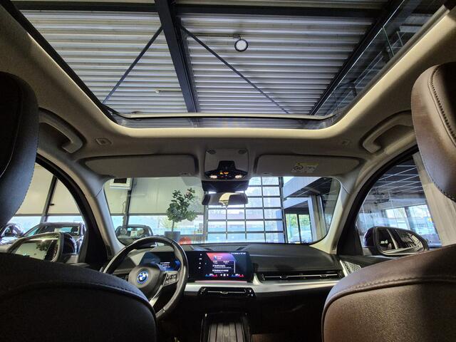 BMW X1 xDrive30e High Executive X-Line | Bruin Leder | Full optie | Panorama | El trekhaak | H/K | 360 Camera | HUD