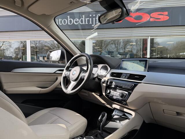 BMW X1 sDrive20i | Leder | Memory | Camera | HUD | Trekhaak