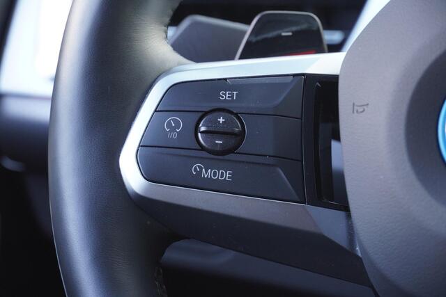 BMW X1 xDrive25e PHEV Sportstoelen M-pakket Shadow line Elec achterklep