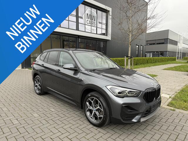 BMW X1 xDrive25e Exec. Carplay, Camera, Sportstoel , LED