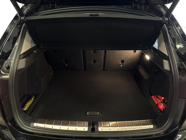 BMW X1 xDrive25e HYBRIDE AUT. HIGH EXECUTIVE TREKHAAK/PDC/NAVIGATIE