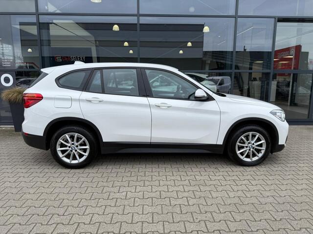 BMW X1 sDrive18i Centennial Executive *Trekhaak*