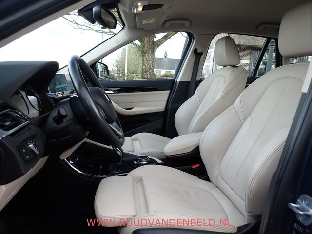 BMW X1 2.0i / SPORTLEER / HEAD-UP / TREKHAAK