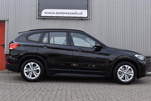 BMW X1 xDrive25e eDrive Edition Sportstoelen, Camera, Trekhaak, Stoelverwarming