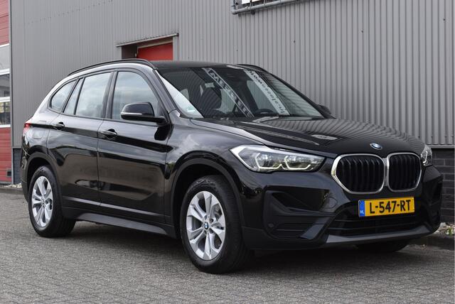 BMW X1 xDrive25e eDrive Edition Sportstoelen, Camera, Trekhaak, Stoelverwarming