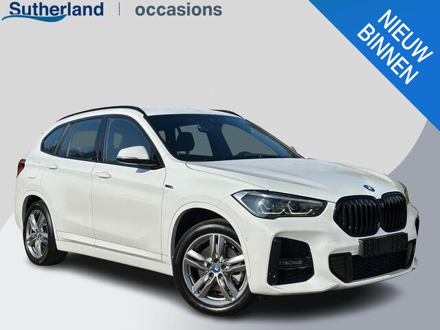 BMW X1 xDrive25e M Sport | M pakket | Afneembare Trekhaak | Sportstoelen | Stoelverwarming | Elek. verstelbare stoel met geheugen | Elektrische achterklep | Driving Assistant Plus