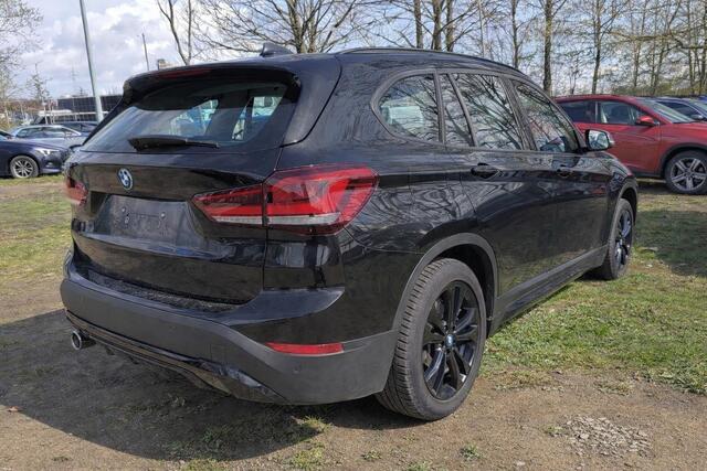 BMW X1 xDrive25e Executive LED Carplay Achteruitrijcamera Trekhaak Stoelverwarming DAB