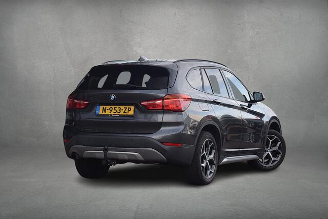 BMW X1 sDrive18i High Executive | Trekhaak | Pano | Leer | Stoelverwarming