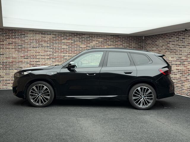 BMW X1 xDrive30e M Sport Dak Adaptive Leer Camera Elek stoel Headup