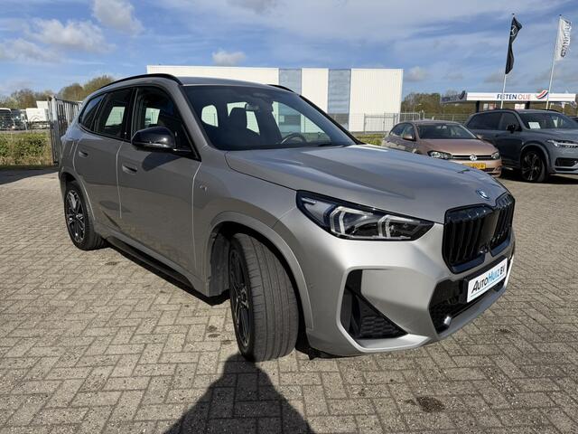 BMW X1 xDrive25e M Sport Head-Up Display Keyless Entry 19 Inch 360 Gr. Camera Carplay Leder Tot 89 KM elektrisch (WLTP)!