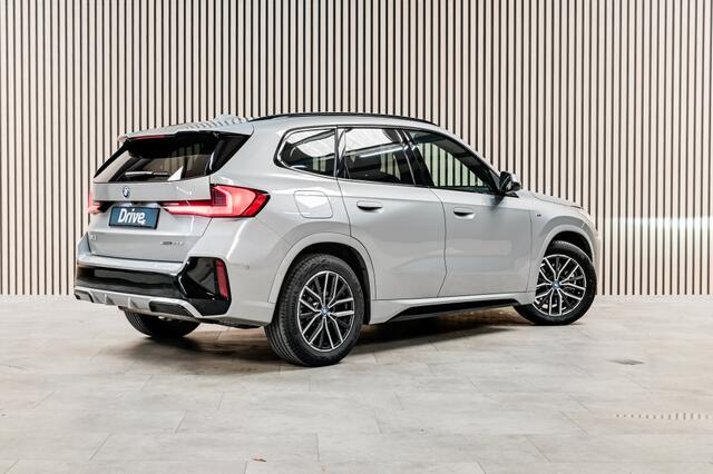 BMW X1 25 e xDrive M Sport | PANO | HARMAN KARDON | STOELVERWARMING | E