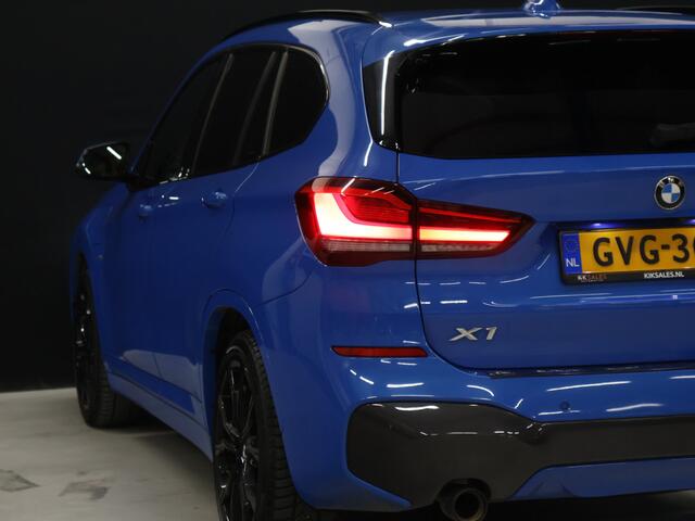 BMW X1 xDrive25e M Sport [HEAD UP DISPLAY, APPLE CARPLAY, CAMERA, ELEK ACHTERKLEP, CRUISE CONTROL, MEMORY SEATS, VOL LEDER, NAVIGATIE, NIEUWSTAAT]