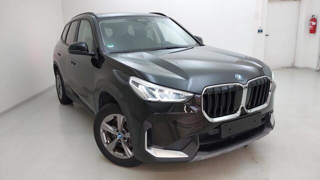 BMW X1 xDrive25e | Trekhaak | Camera | Stoelverwarming |