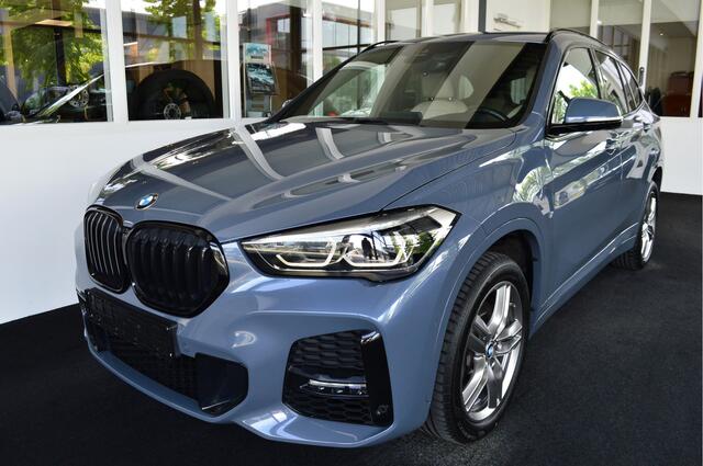 BMW X1 xDrive20i M-Sportedition | Storm bay metallic !