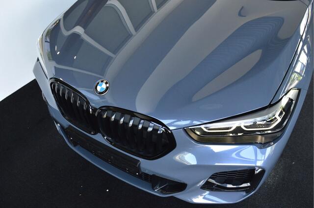 BMW X1 xDrive20i M-Sportedition | Storm bay metallic !