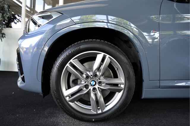 BMW X1 xDrive20i M-Sportedition | Storm bay metallic !