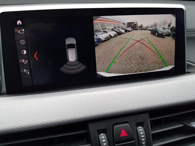 BMW X1 sDrive18i Automaat M-Sport Executive Lederen Bekleding Navigatie Climate Control Camera Parkeer Sensoren Lichtmetalen velgen Cruise Control