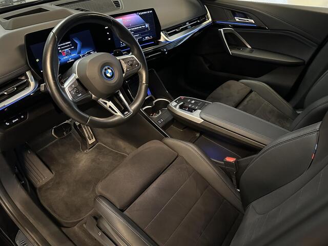 BMW X1 xDrive25e M Sport | 360 Camera l HUD l Veel opties