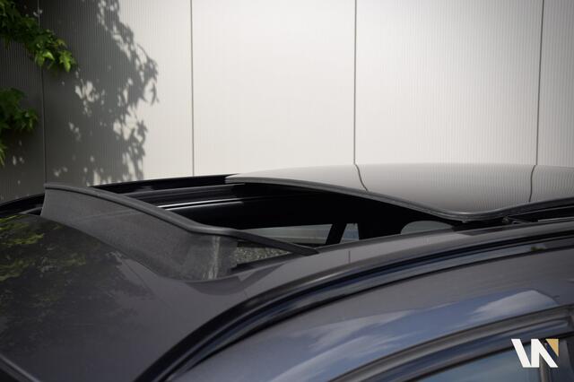 BMW X1 xDrive25e M-Sport | Panoramadak | Memory | Trekhaak | Adaptive Cruise Control | Head-Up | 19 Inch L.M. | Dealer O.H.