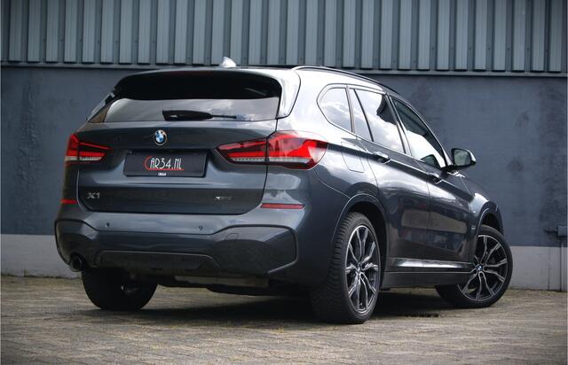 BMW X1 xDrive25e 220PK High Ex. M-Sport Harman-Kardon/Panoramadak/afn.trekhaak/HUD