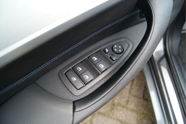 BMW X1 xDrive25e 220PK High Ex. M-Sport Harman-Kardon/Panoramadak/afn.trekhaak/HUD