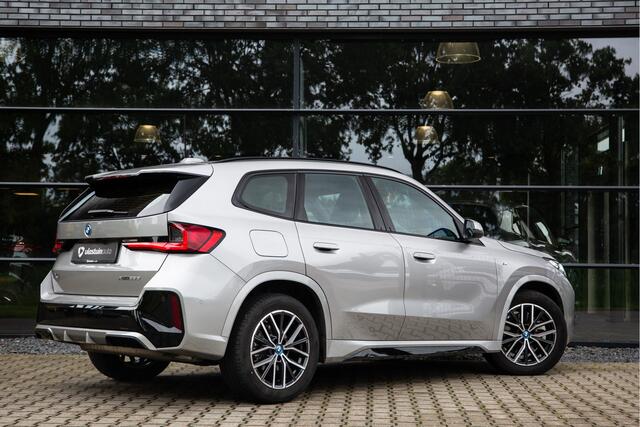 BMW X1 xDrive25e M-sport , Keyless entry, Carplay, Achteruitrijcamera,