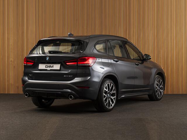 BMW X1 sDrive20i CAMERA | HUD | LEDER