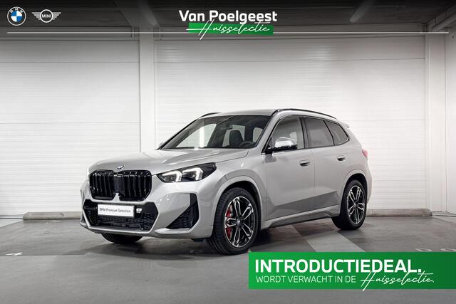 BMW X1 sDrive20i | M-Sport Pro | Travel Pack | Harman/Kardon | Panoramadak | Comfort Access | Driving Assistant Plus | Huisselectie