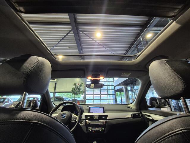 BMW X1 xDrive25e Executive Panorama | Camera | Volleder | Stuur/stoelverwarming