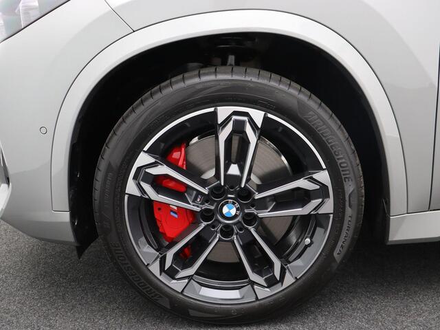 BMW X1 sDrive20i M Sportpakket | M Sportpakket Pro | Comfort Pack | Innovation Pack | Travel Pack