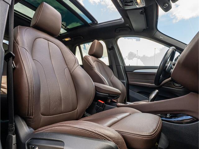 BMW X1 sDrive20i Executive PANO HARMAN KARDON HUD CAMERA MEMORY STOEL ADAP CRUISE
