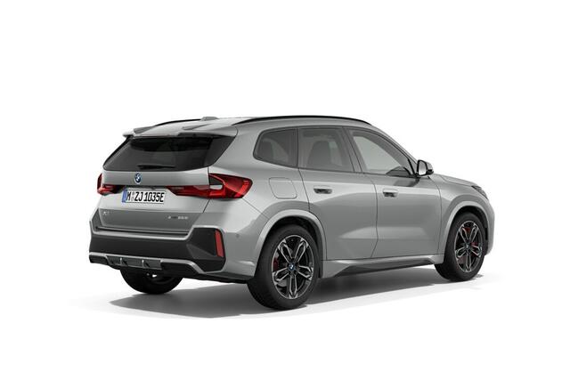 BMW X1 xDrive25e | M Sportpakket Pro | Premium Pack | Travel Pack