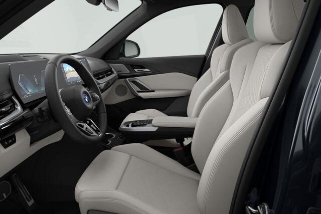 BMW X1 xDrive25e | M Sportpakket Pro | Innovation Pack | Comfort Pack | Travel Pack | Trekhaak