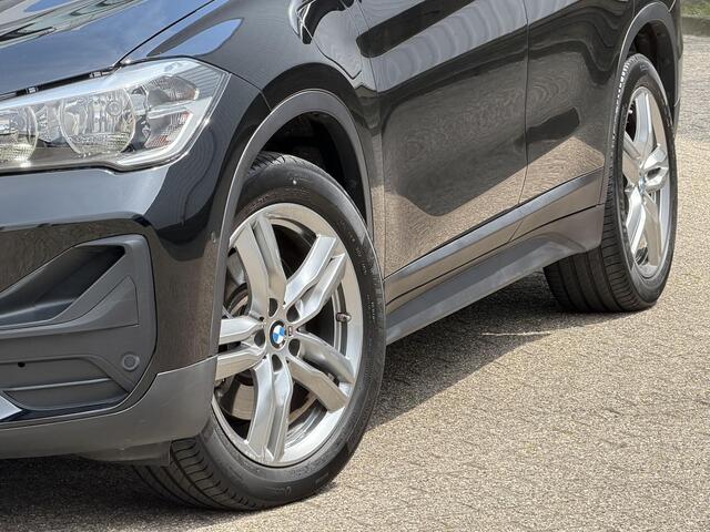 BMW X1 xDrive25e | Head-Up/Camera/Navi/Stoelverw./Climate Control