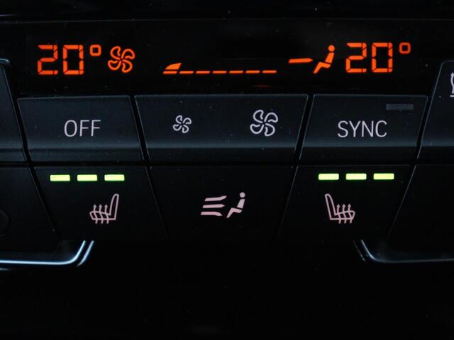 BMW X1 sDrive20i High Executive Panoramadak | Harman Kardon | Trekhaak | DAB Radio | Bluetooth | Climate control | Adaptive Cruise control | Sfeerverlichting