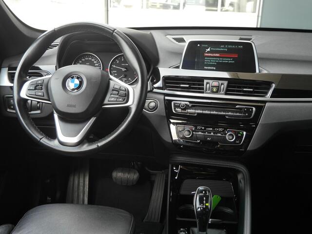 BMW X1 sDrive18i Executive | Automaat | Trekhaak | Camera | Lederen bekleding | Parkeersensoren | Navigatie