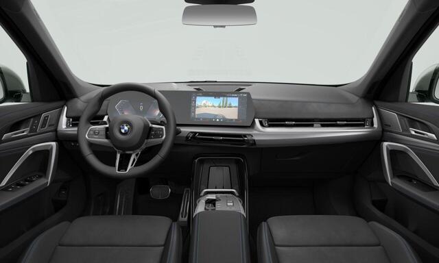 BMW X1 xDrive23i M Sportpakket Pro | Comfort Pack | Innovation Pack | Travel Pack