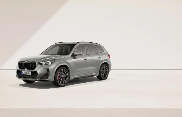 BMW X1 xDrive30e M- Sport Pro / Innovation Pack / Trekhaak / Pano / ACC