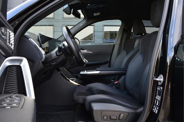 BMW X1 xDrive23i | M-PAKKET | 360 CAM | H&K | MASSAGE | HUD | KEYLESS |