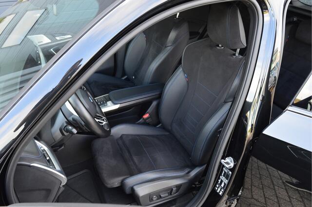 BMW X1 xDrive23i | M-PAKKET | 360 CAM | H&K | MASSAGE | HUD | KEYLESS |