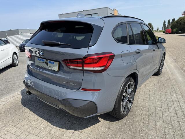BMW X1 xDrive25e M sport FULL OPTION Head Up, Memory L.V, Trekhaak elect, pano dak,