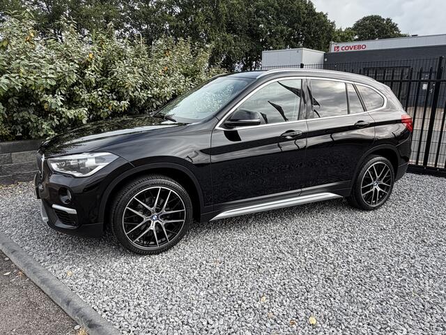 BMW X1 sDrive 1.8i Exe Aut Navi|LED|Cruis|PDC|Camera Zwart