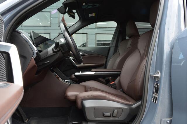 BMW X1 sDrive18i | ORG. NL | DEALERONDERHOUDEN | NIEUW MODEL!